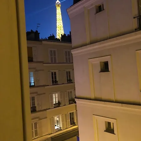 Tour Eiffel Gros Caillou * Paris